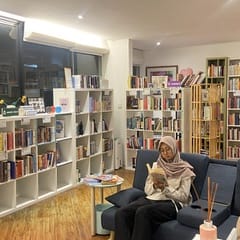Foreword Library: Ruang Belajar dan Bersua bagi Pencinta Buku