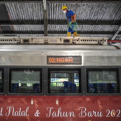 Banyak Peminat, Jokowi Setuju Kereta Api Jarak Jauh Ditambah