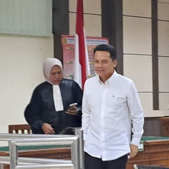 Eksepsi Eks Cawabup Purbalingga Zaini Makarim Ditolak Hakim