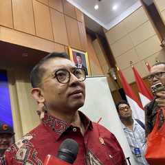 Fadli Zon Didesak Minta Maaf ke Penyintas Tragedi Mei 1998