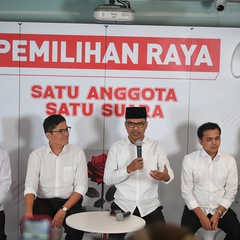 Bro Ron Siap Bersaing Lawan Jokowi Jadi Calon Ketum PSI