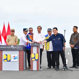 Jokowi Resmikan Makassar New Port, Pelabuhan Terbesar Kedua RI
