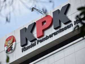 Bupati Jombang Nyono Suharli Langsung Diperiksa KPK