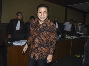 Jadi Tersangka Korupsi e-KTP Lagi, Setya Novanto Sehat