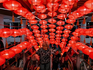 Dekorasi Imlek di Mall Jakarta