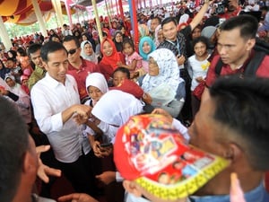 Blusukan Jokowi di Lumbung Kemenangan Prabowo, Sumatera Barat