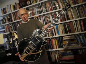 Gibson: Raksasa Gitar di Ambang Kebangkrutan