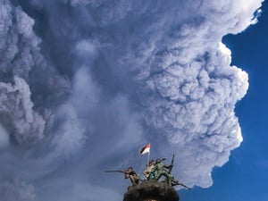 Gunung Sinabung Kembali Erupsi