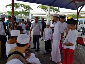 Rizieq Batal Pulang, Massa Penjemput Bubar dari Bandara