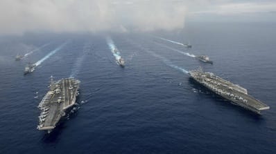 Kepentingan di Balik Unjuk Kekuatan di Laut Cina Selatan
