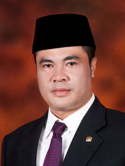 Aceng Hulik Munawar Fikri