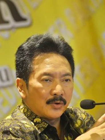 Rully Chairul Azwar