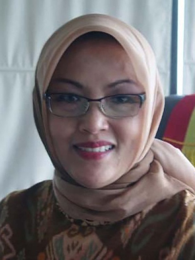 Dwia Aries Tina Pulubuhu