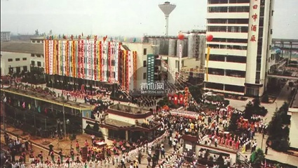 Yosh va etuk juftliklar porno