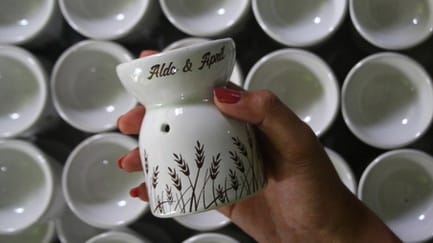7 Inspirasi Souvenir Pernikahan Unik dan Tips Memilihnya