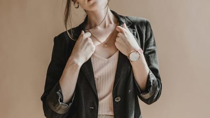 Daftar Merk Jam Tangan Wanita yang Bagus & Rekomendasi Produknya