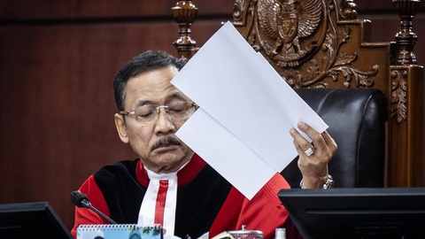 Pemohon Meninggal, Uji Materi Rangkap Jabatan Wamen Tak Diterima