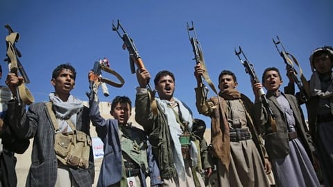 Adu Tangguh Kekuatan Militer Houthi vs Arab Saudi Terbaru
