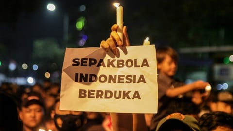 Mau Sampai Kapan Perang Kriminalitas Suporter Klub Sepakbola?