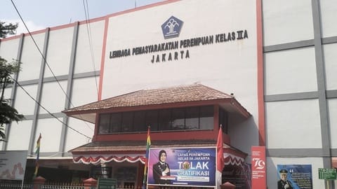 Celah Jual-Beli Remisi di Tengah Kelebihan Kapasitas Lapas