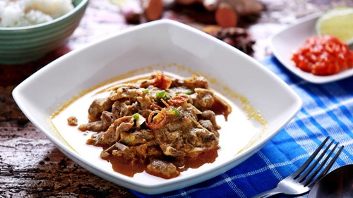 Manfaat Makan Kepala Kambing untuk Kesehatan & Ide Resep Lezat