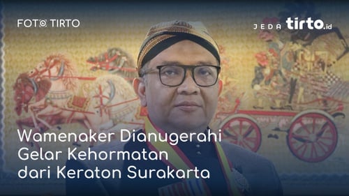 Wamenaker Dianugerahi Gelar Kehormatan dari Keraton Surakarta