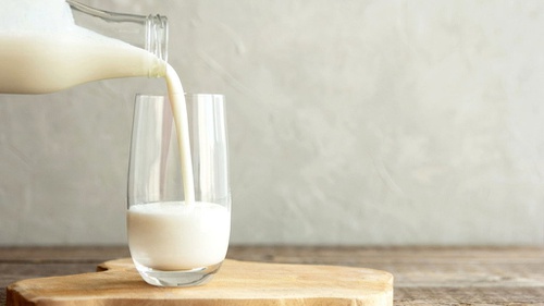 Apa Kegunaan Susu Evaporasi dan Perbedaannya dengan Susu UHT?
