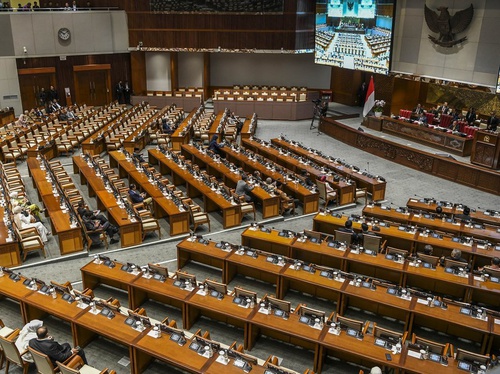 Deretan Revisi UU Menyulut Kontroversi, DPR Tengah Menabur Angin