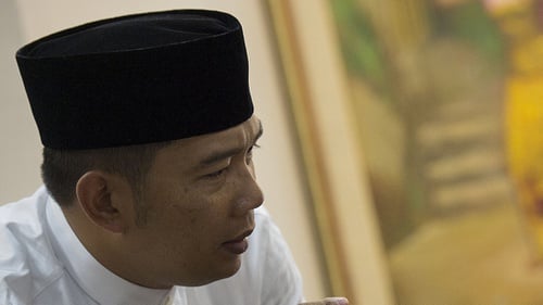 Ridwan Kamil Di Antara Napak Tilas Jalur Mati Kereta Jawa