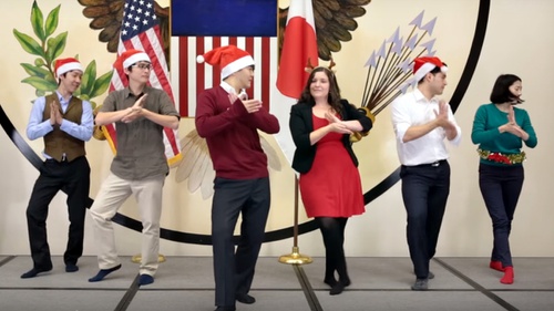 Tak Sekadar Keberuntungan Dari Video Joget Viral