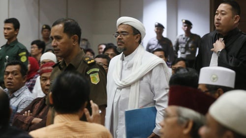 Polisi Hentikan Penyidikan Kasus Chat Pornografi Rizieq Shihab Tirto Id