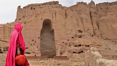 Patung Buddha Raksasa Itu Akhirnya Hancur Di Tangan Taliban