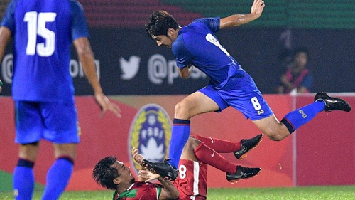 Unduh 8600 Koleksi Gambar Garuda Indonesia Vs Gajah Thailand Paling Baru 