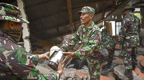 Gempa 70 Sr Di Lombok Terasa Sampai Bali Jawa Timur