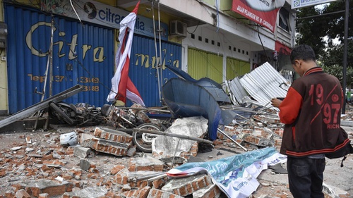 Gempa Lombok Korban Meninggal Di Mataram Bertambah Jadi 13 Orang Tirto Id