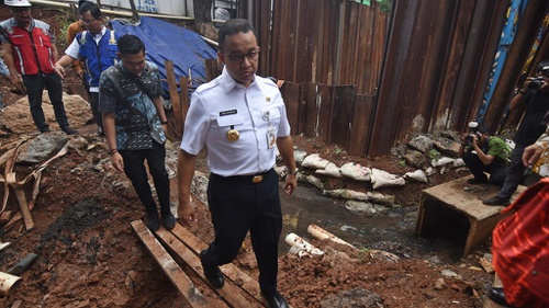 Anies Sebut Karya Seni Akan Dipajang Di Trotoar Kemang