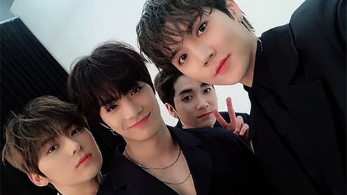 Nu Est Puncaki Chart Musik Korea Global Lewat Happy Ever After Tirto Id