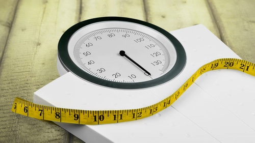 Cara Turunkan Berat Badan Lebih Efektif Diet Atau Olah Raga Tirto Id