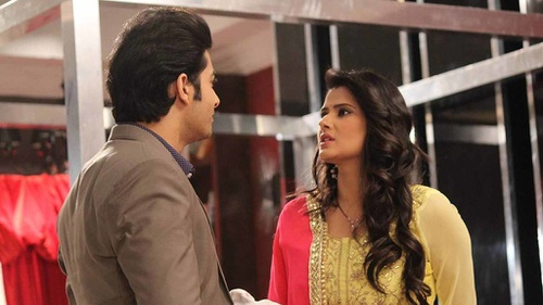 Sinopsis Kasam Hari Ini 2 Desember 2019 Keluarga Raj Dipenjara