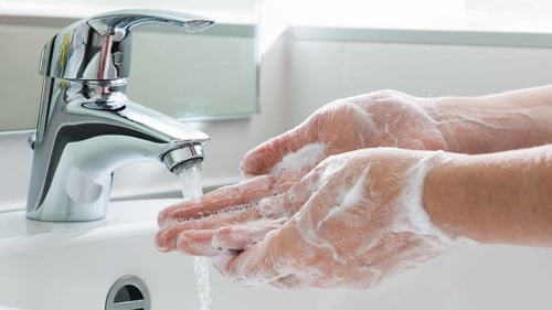 Cara Cuci Tangan yang Benar untuk Cegah Virus Corona COVID-19 ...