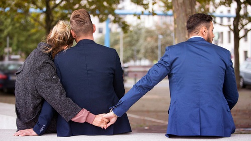 Alasan Kenapa Pasangan Selingkuh Menurut Psikologi Tirto Id