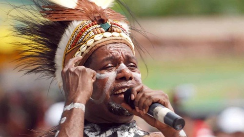 Berita Tentang Edo Kondologit Dan Keluarga Terbaru