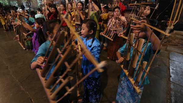 Jenis-jenis Angklung & Ciri Khasnya: Tidak Hanya dari Sunda