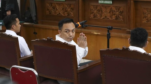 Hakim Tolak Permintaan Kuasa Hukum Eliezer Agar Sidang Dipisah