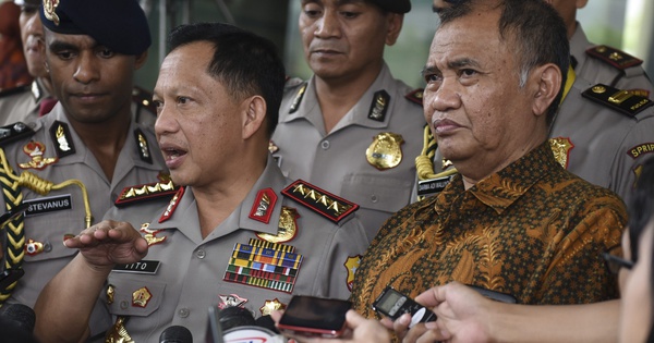 banjir pujian ahok Perbaikan tirto.id: Panjang Proses Indonesia KPK: Masih Peradilan
