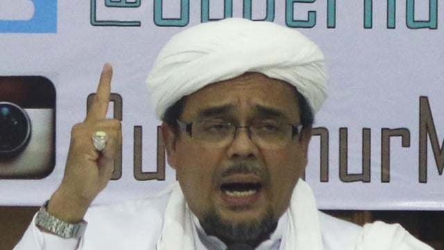 TKN Jokowi Sebut Rizieq Shihab Tak Perlu Diajak Pulang ke Indonesia