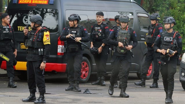 Teror Bom Incar 3 Sekolah Internasional di Jakut