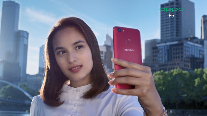 OPPO F5 akan hadir dalam 3 varian dan diperkirakan ketiga varian ini akan diperkenalkan secara resmi saat Grand Launching. Varian tersebut adalah OPPO F5 Youth, F5 dan F5 6G. tirto.id/OPPO.com/id