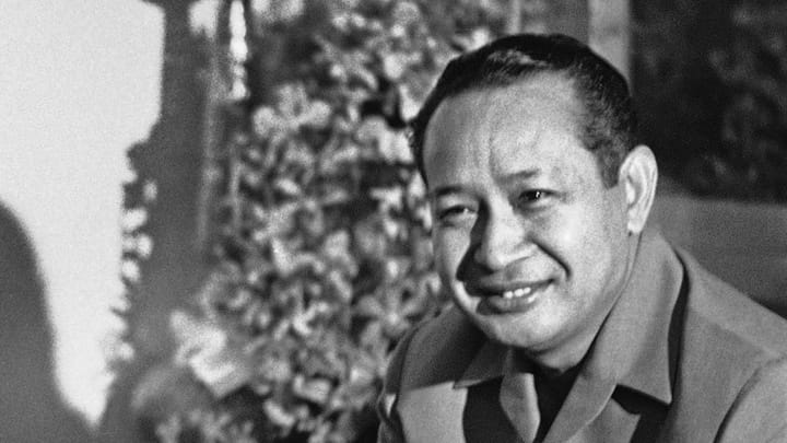 Respons Publik Nilai Gelar Pahlawan untuk Soeharto Tepat dan Berkeadilan