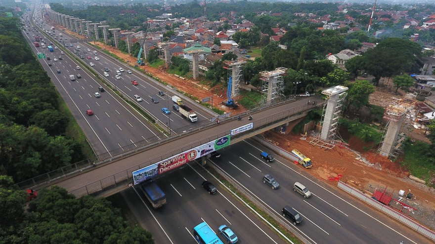 Legenda Kekokohan Jalan Rusia dan Tol Jagorawi 